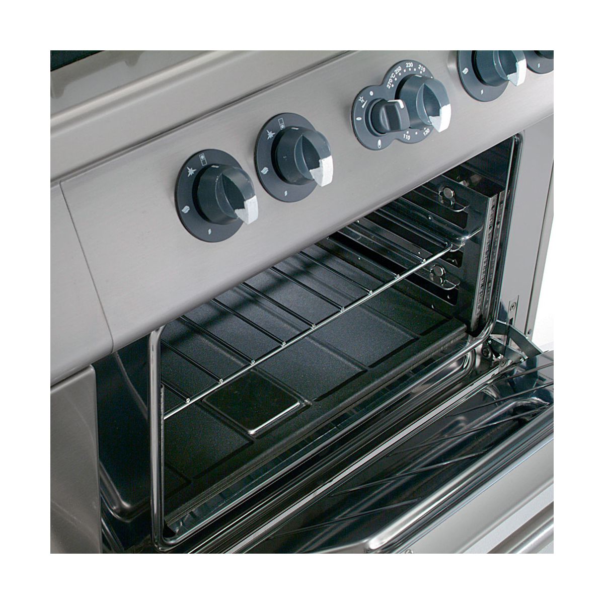 image fornuis 4 vuren 5,5 kw, gas oven gn 2/1 2