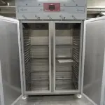 Image Vrieskast geventileerd 1400 liter, 2 deuren GN 2/1, op wielen 2