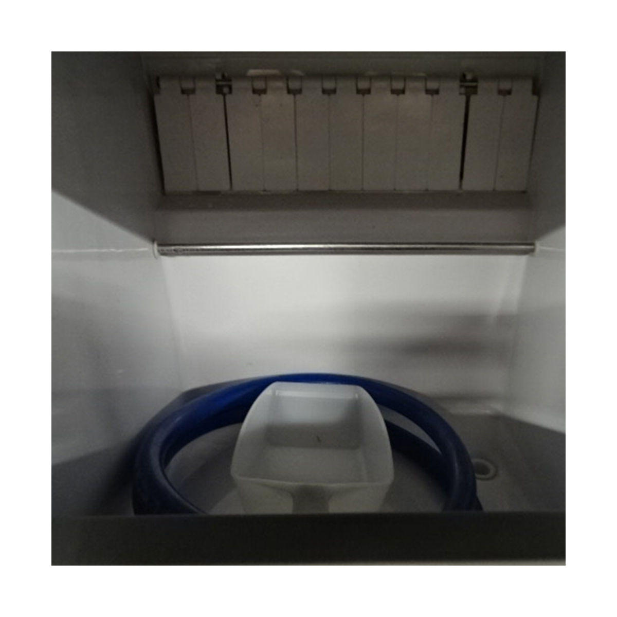image volle ijsblokjesmachine (14 gr) 24kg/24h met reserve 6 kg 2