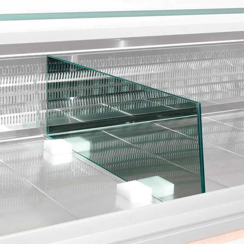 Glass exhibition divider - Main Image