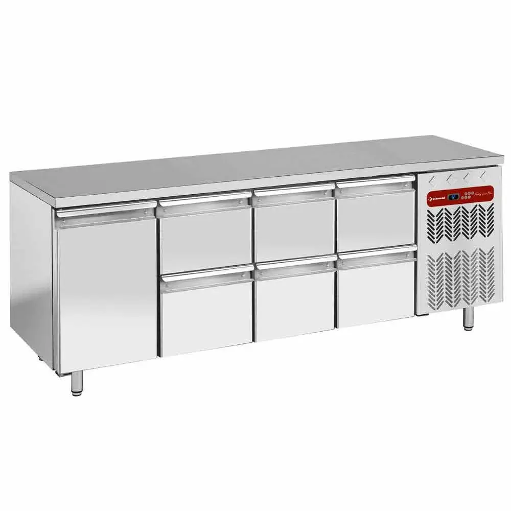 Refrigerating table composed of : - Main Image