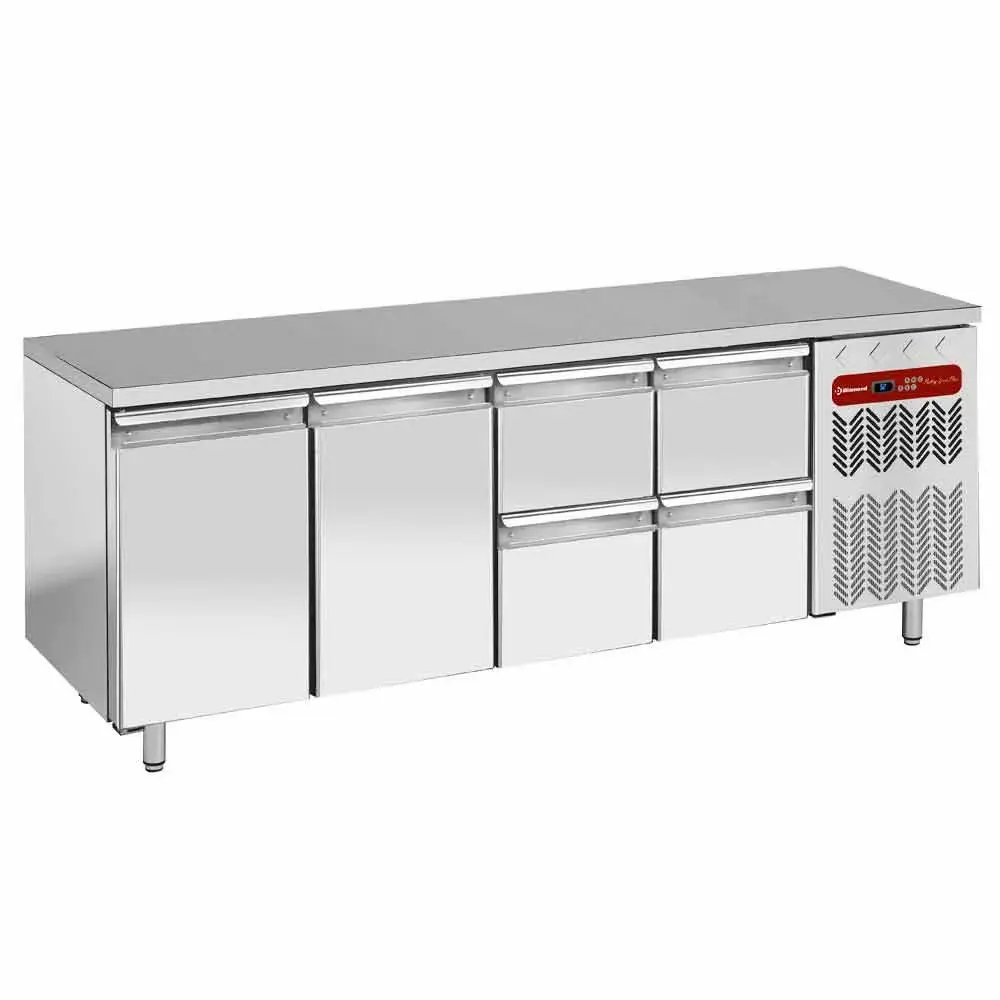 Refrigerating table composed of : - Main Image