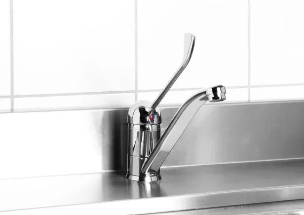 Spoelbak mengkraan met lange hendel